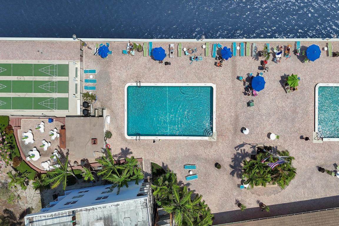 https://bt-photos.global.ssl.fastly.net/beaches/orig_boomver_2_R11131951-2.jpg