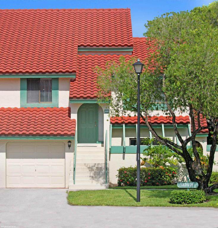 23 Lexington Lane - Photo 1