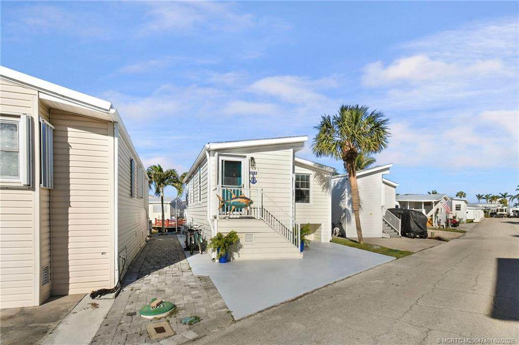 1092 Nettles - Photo 1