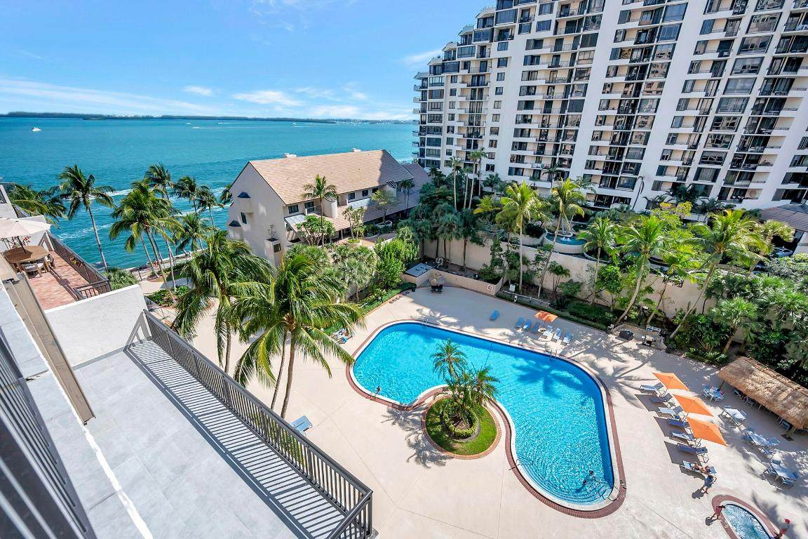 540 Brickell Key Drive - Photo 1