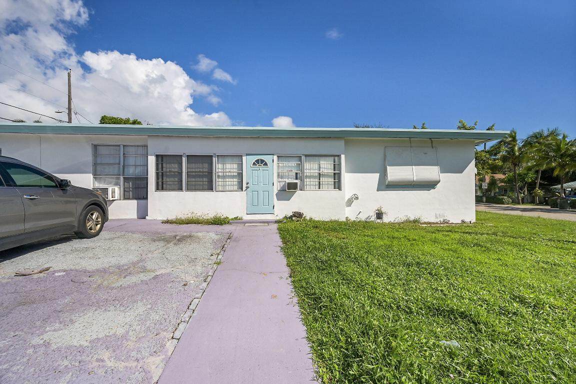 721 A Street - Photo 1