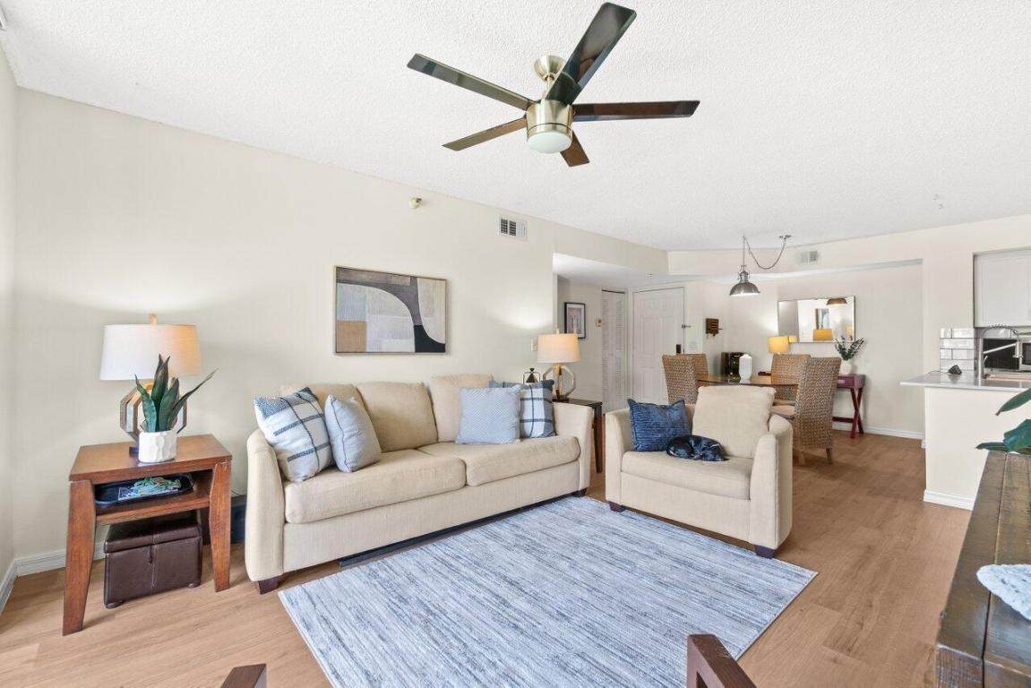 127 Yacht Club Way - Photo 1