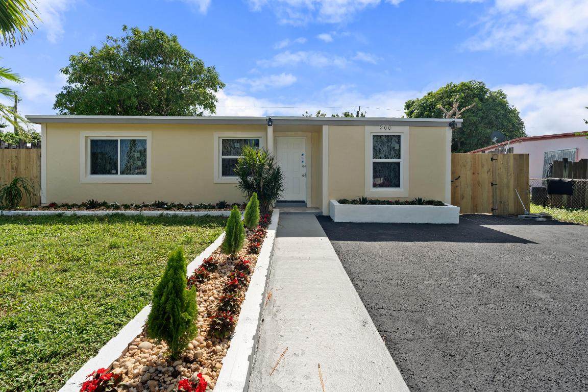 200 Plum Tree Drive - Photo 1