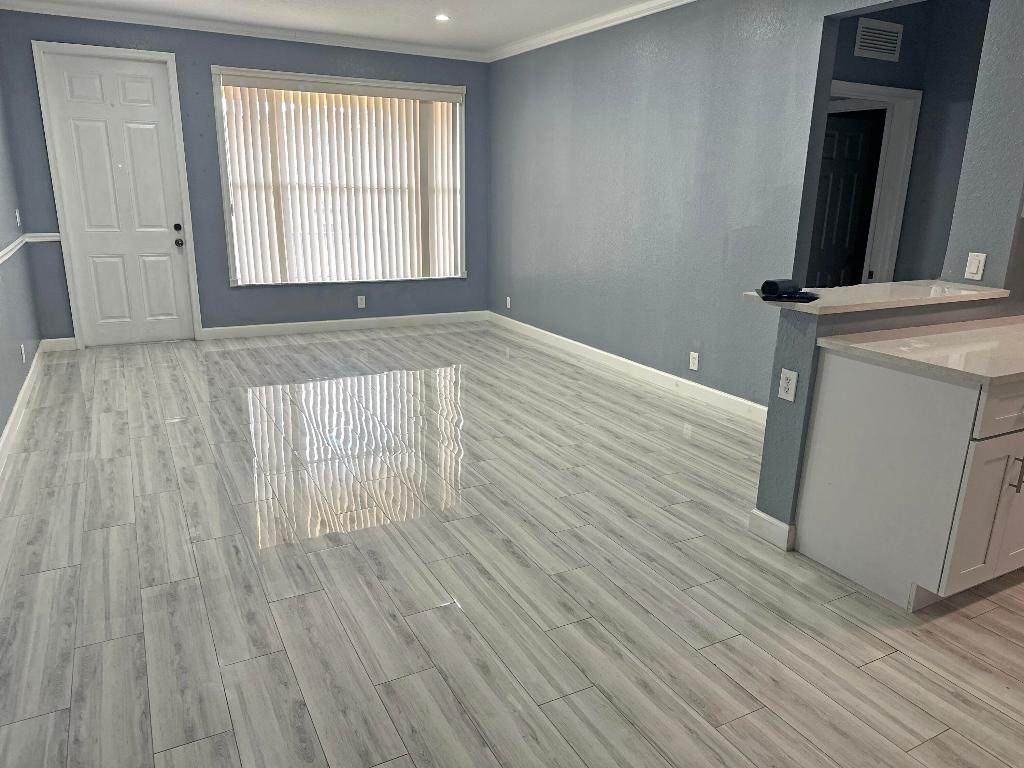 3553 Forest Hill Blvd - Photo 1