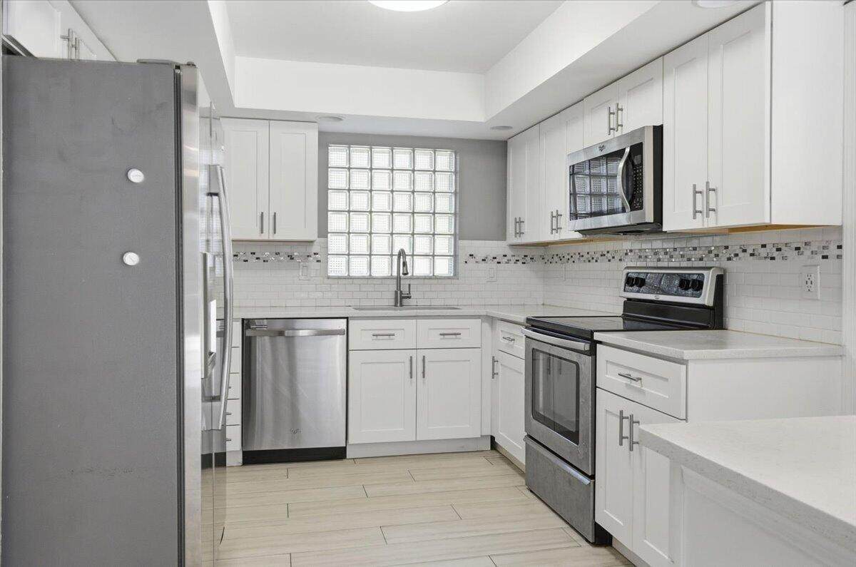 11558 Winchester Drive - Photo 1