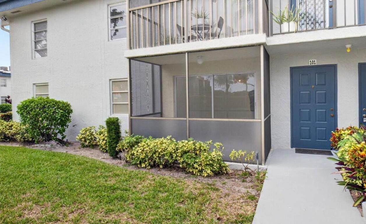 7547 Oriole - Photo 1