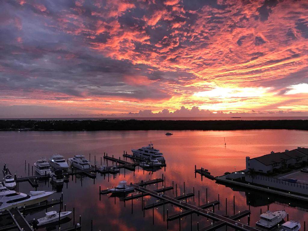 108 Lakeshore - Photo 1