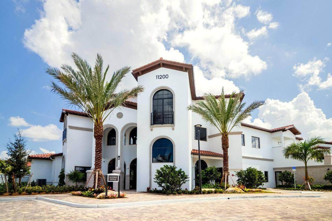 11260 Channing - Photo 1