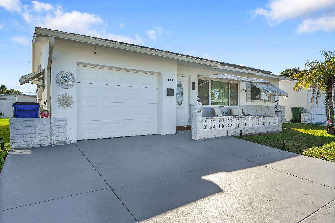 1470 66th Terrace - Photo 1