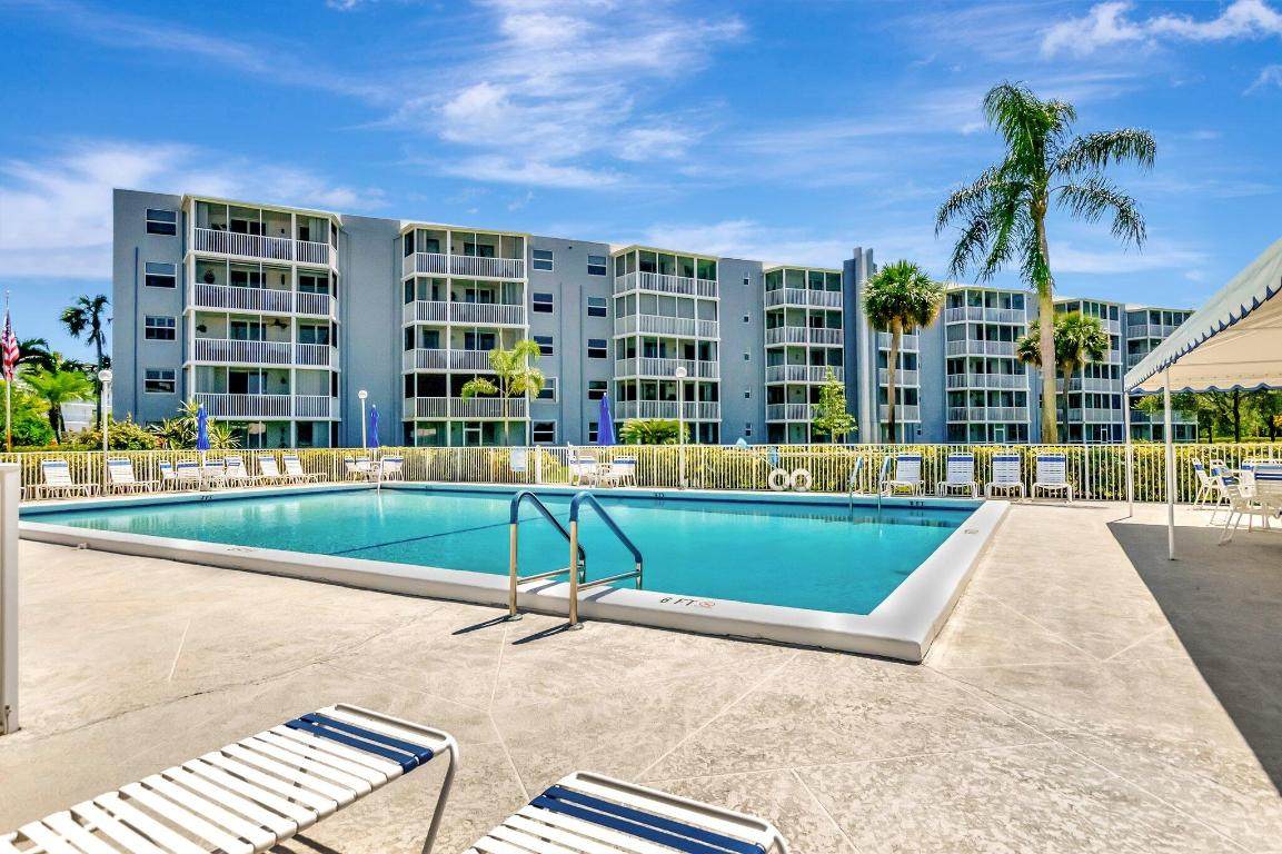 6699 2nd Avenue - Photo 1