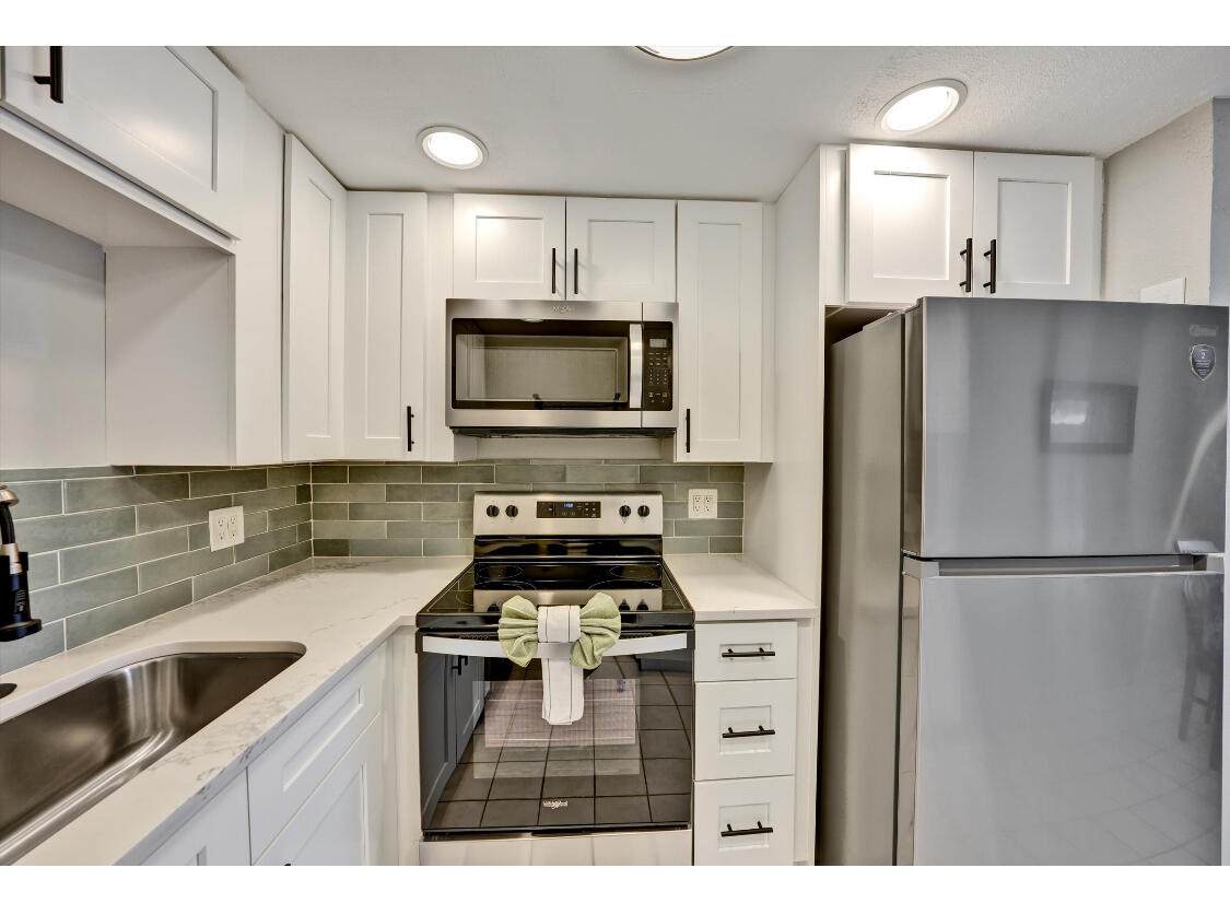 209 Northampton K - Photo 1