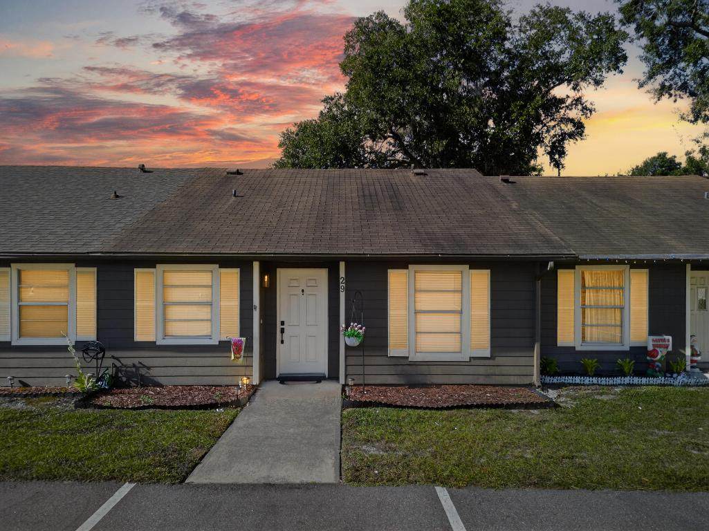 29 Sandalwood - Photo 1