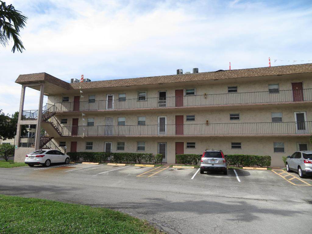 719 Lori Drive - Photo 1