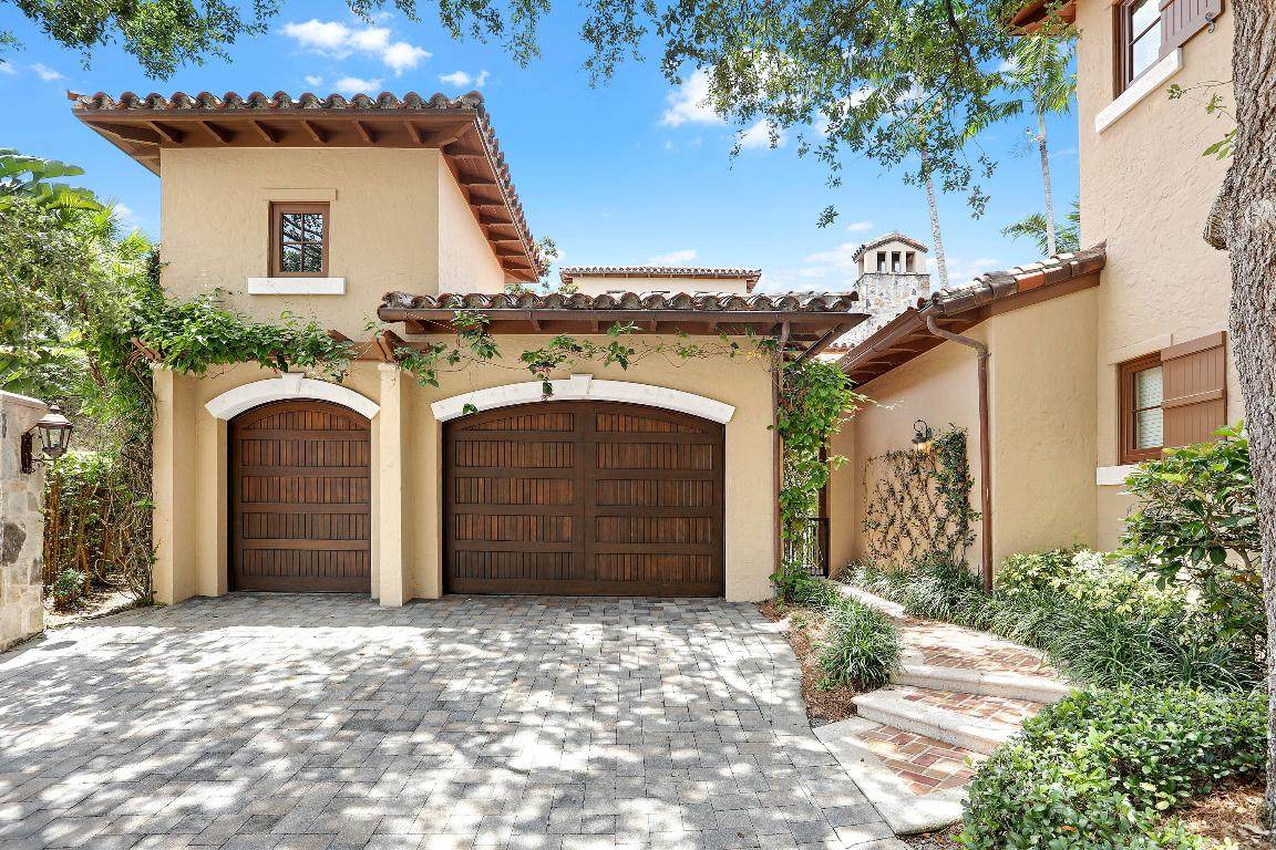 308 Villa Drive - Photo 1