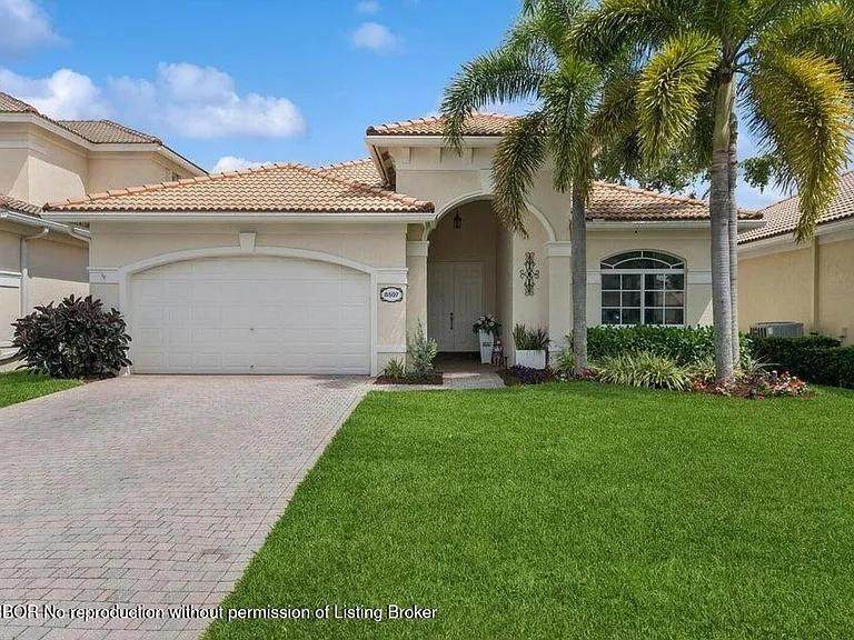 8597 White Cay, - Photo 1