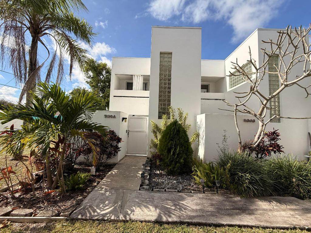 5130 Elmhurst - Photo 1