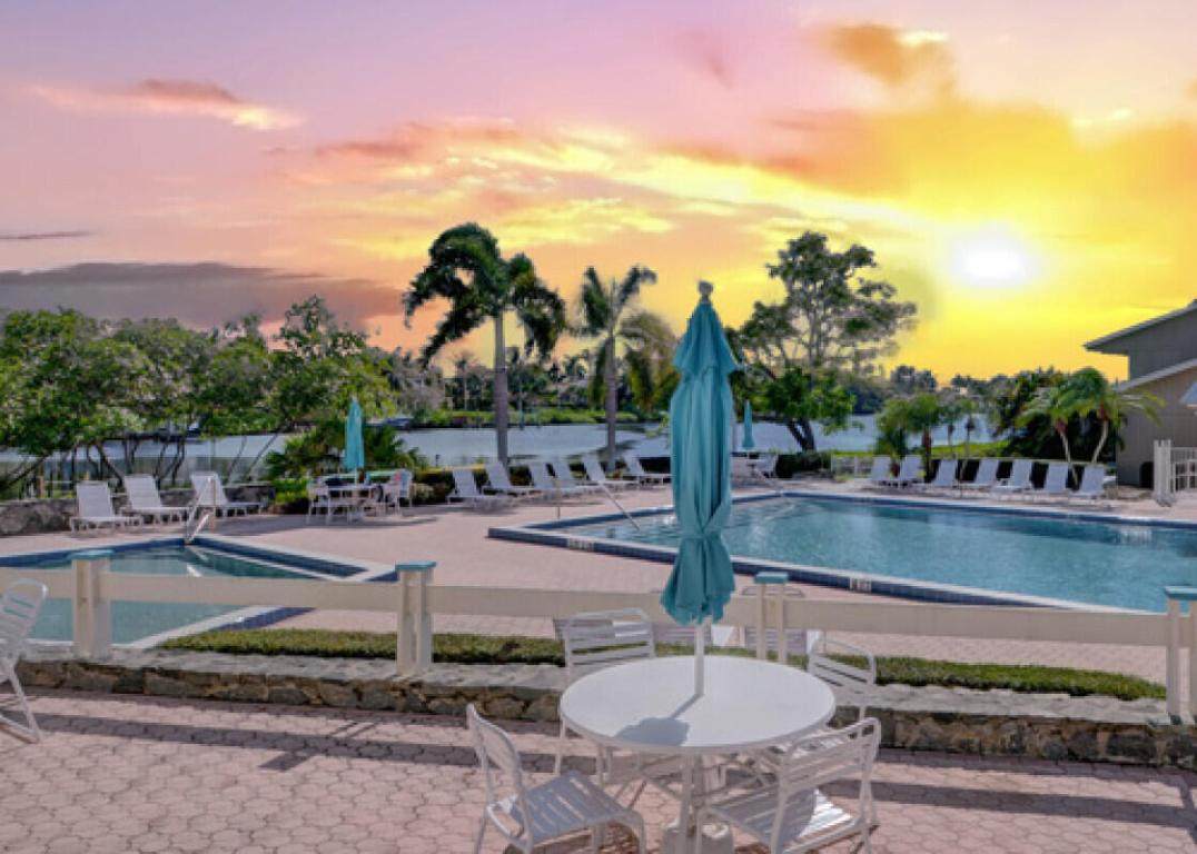 18410 Wood Haven - Photo 1