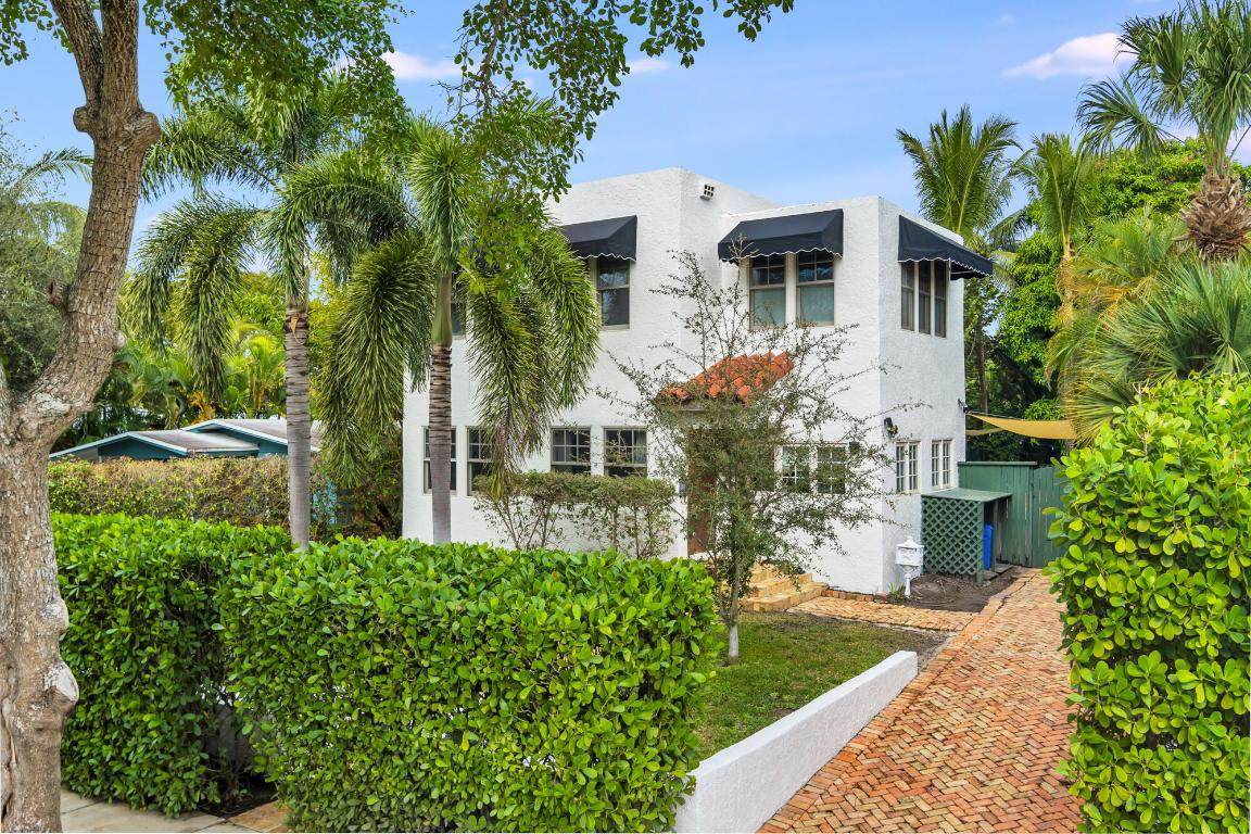 735 Kanuga Drive - Photo 1