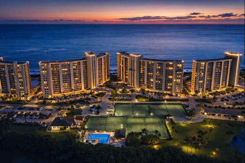 https://bt-photos.global.ssl.fastly.net/beaches/1280_boomver_2_R11156688-2.jpg