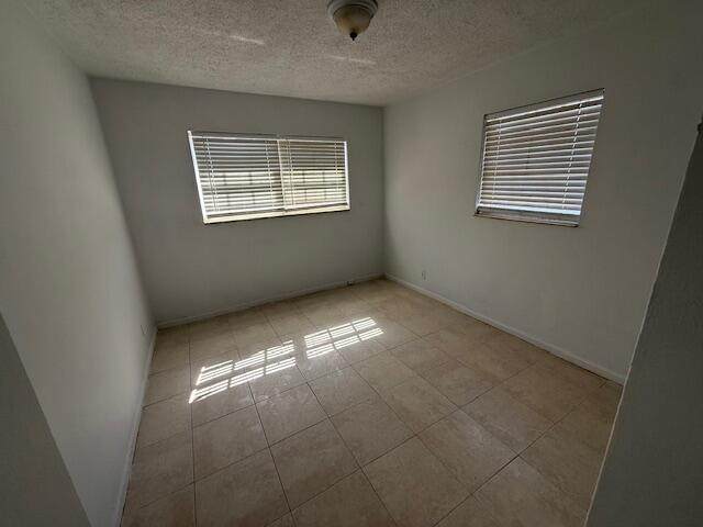 635 5th Street - Photo 1