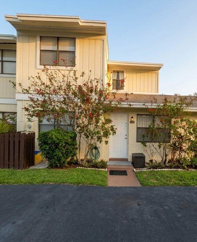 5337 Jog Lane - Photo 1