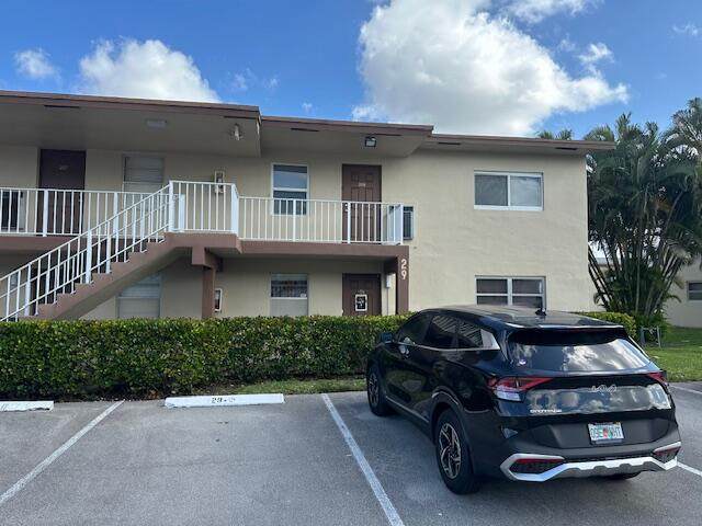 7605 5th Court - Photo 1
