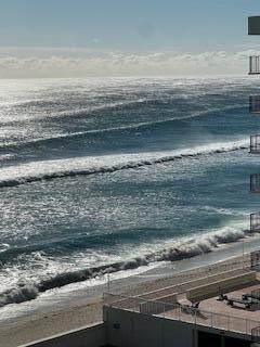 https://bt-photos.global.ssl.fastly.net/beaches/orig_boomver_3_B26006487-2.jpg