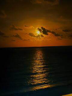 https://bt-photos.global.ssl.fastly.net/beaches/orig_boomver_3_B26006487-2.jpg