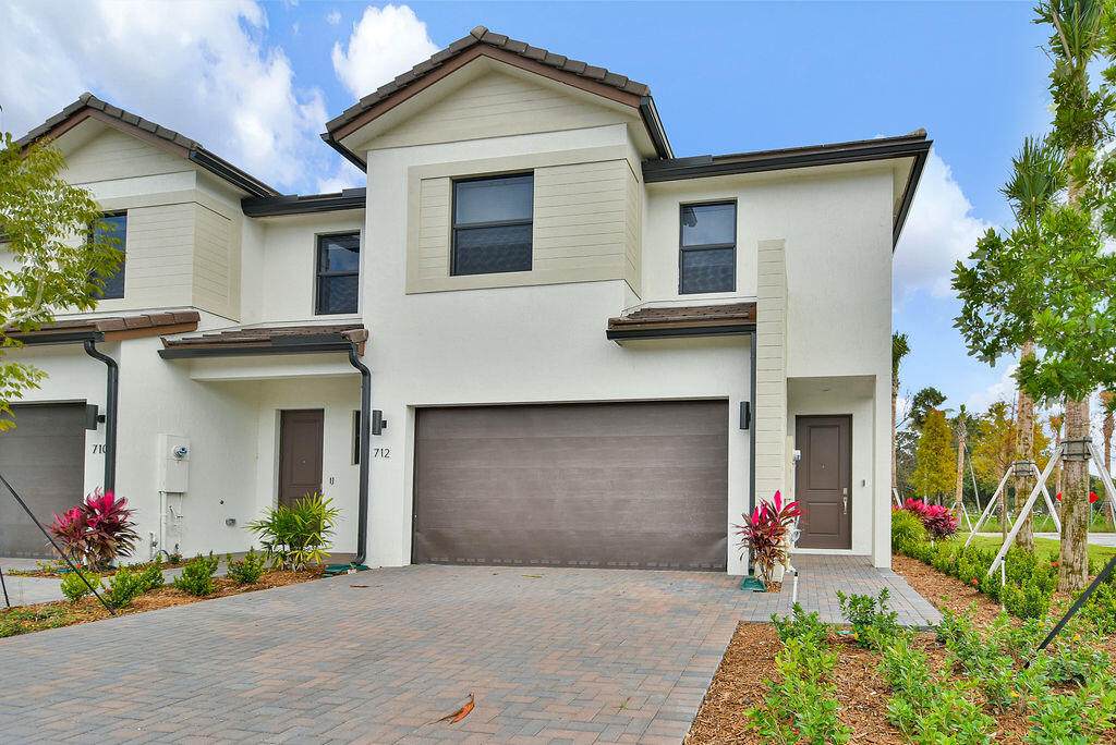 706 Del Vista Road - Photo 1