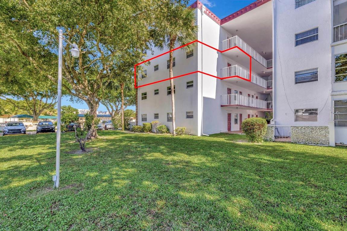 4270 40th Street - Photo 1