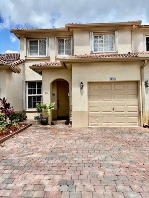 1838 79th Way - Photo 1