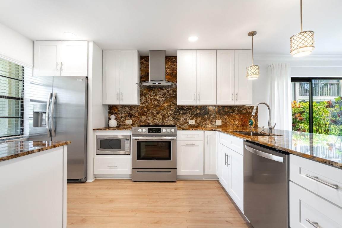 21668 Arriba Real - Photo 1