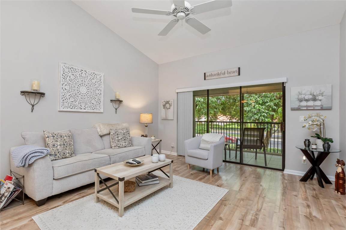 206 Congressional Way - Photo 1