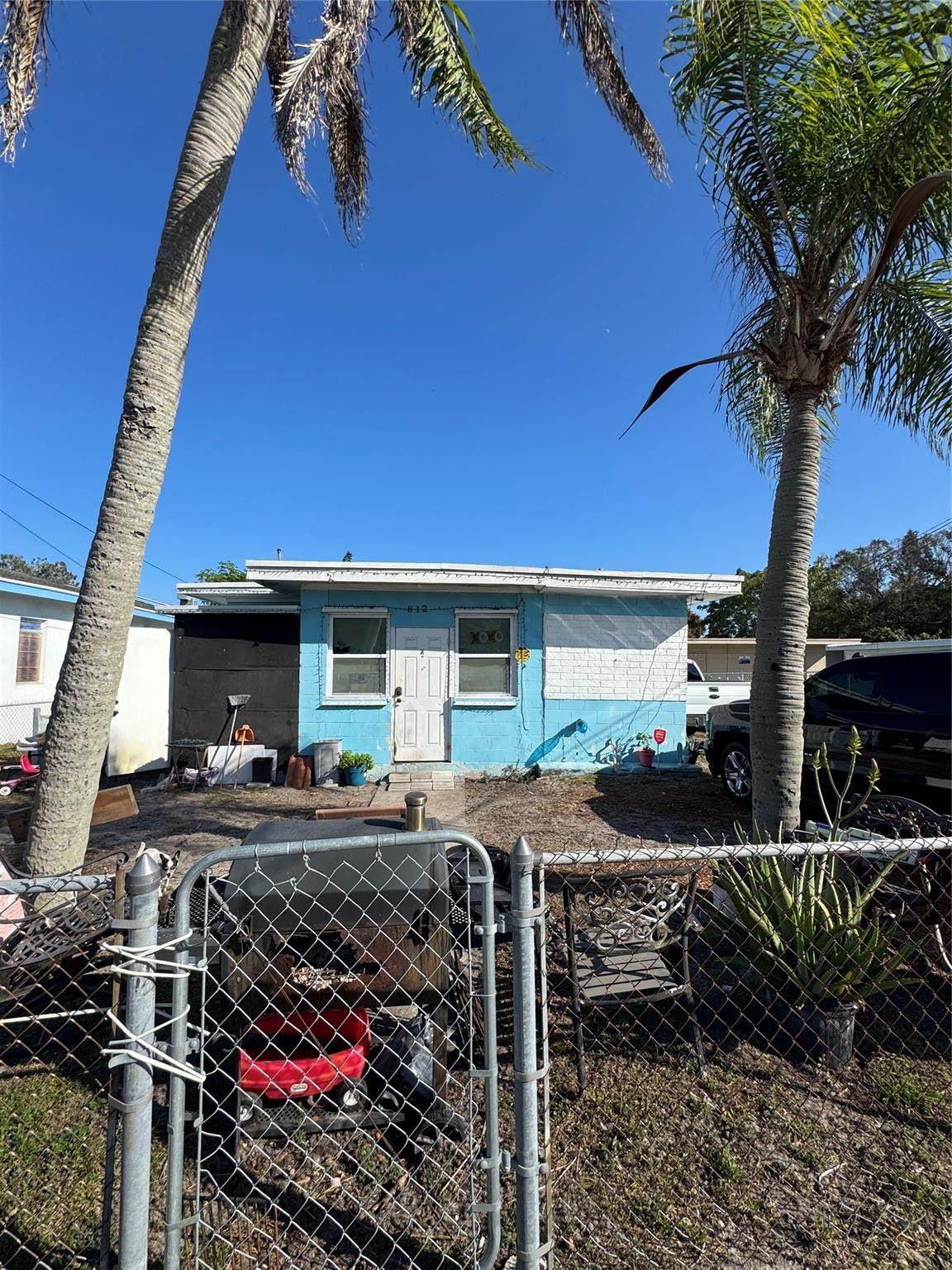 812 17th Street - Photo 1