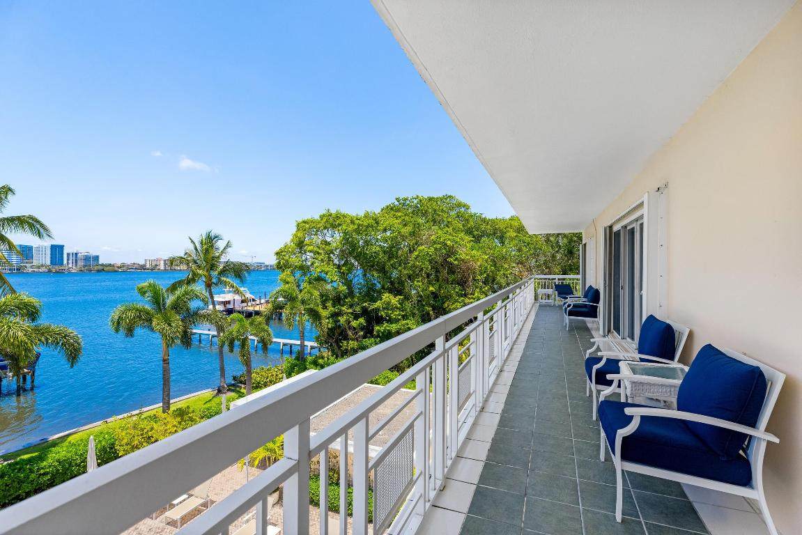 250 Bradley Place - Photo 1