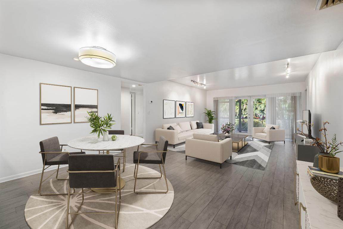 1801 Consulate - Photo 1