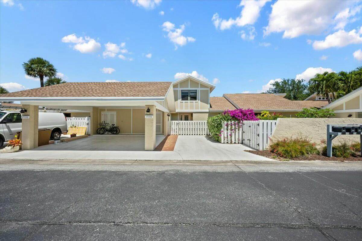 17210 Fownes Crescent - Photo 1