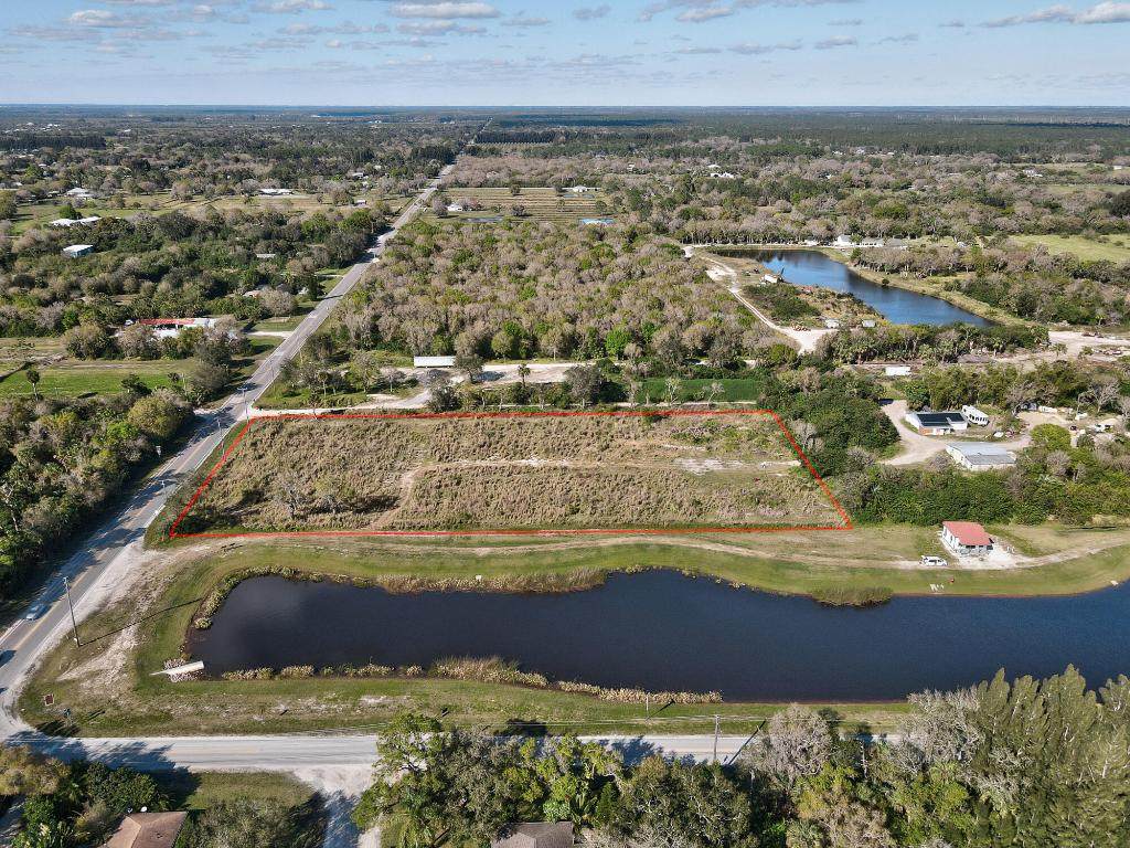 13765 99th Street - Photo 1