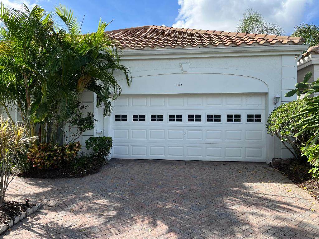 152 Coral Cay Drive - Photo 1