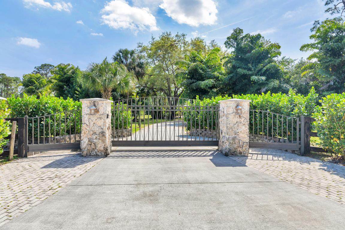 14204 Broken Wing - Photo 1