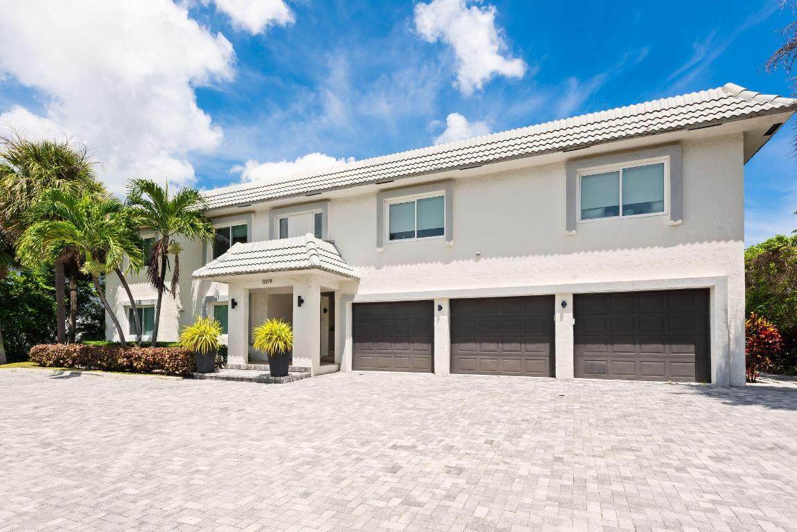 1019 Russell - Photo 1