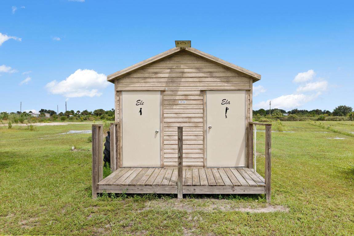 https://bt-photos.global.ssl.fastly.net/beaches/orig_boomver_3_R11121139-2.jpg