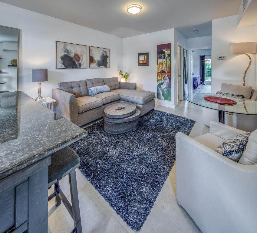1331 N Street - Photo 1