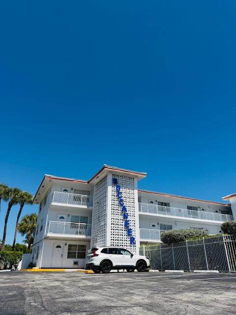 120 20th Avenue - Photo 1