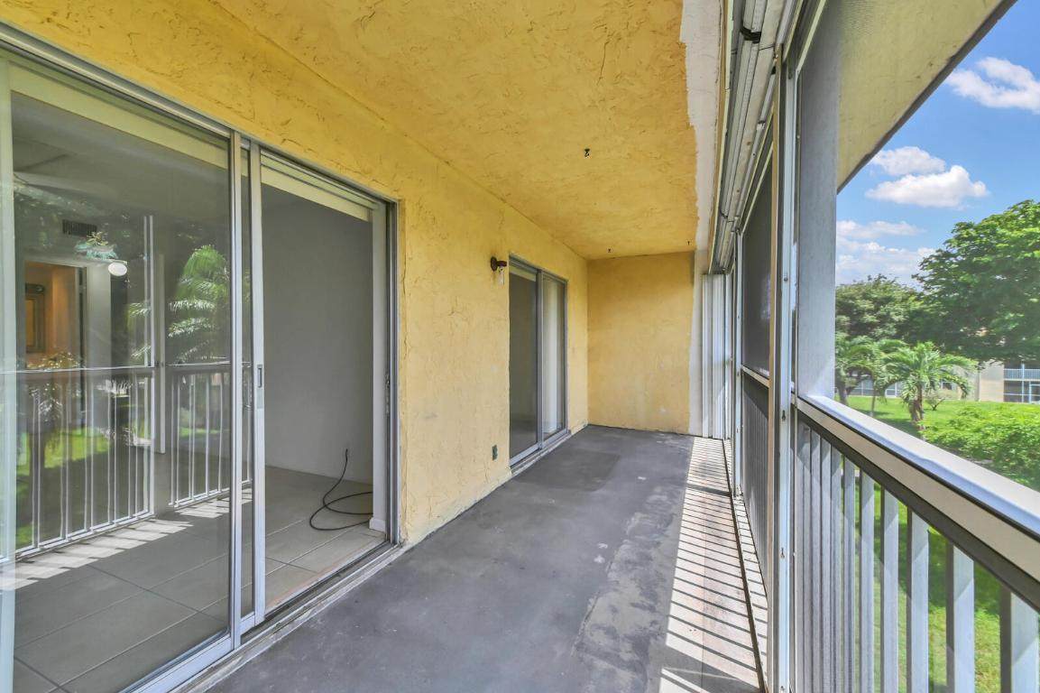 700 Village Green Court - Photo 1