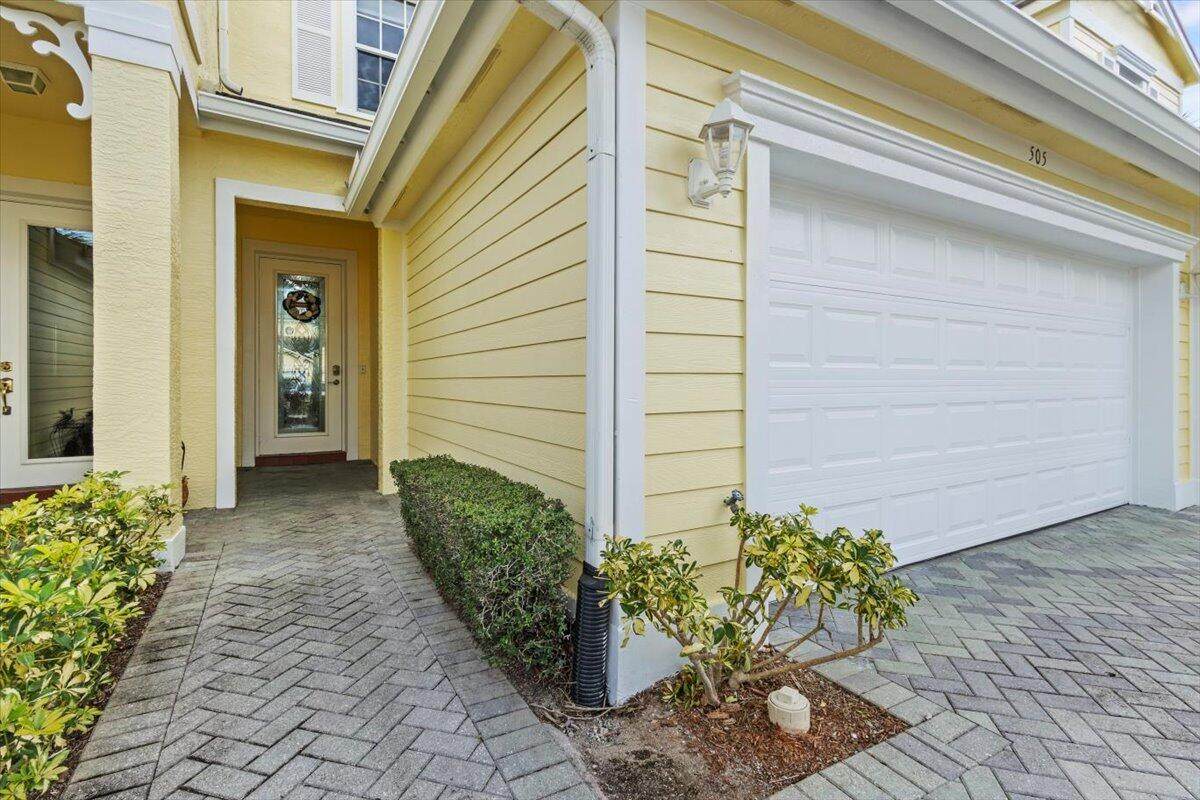 505 Mariner Bay Boulevard - Photo 1