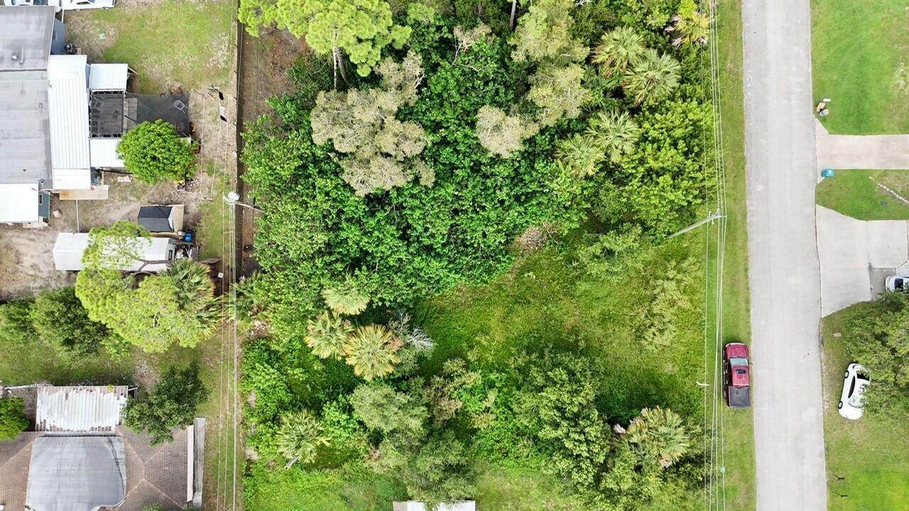 7606 Miramar Avenue - Photo 1