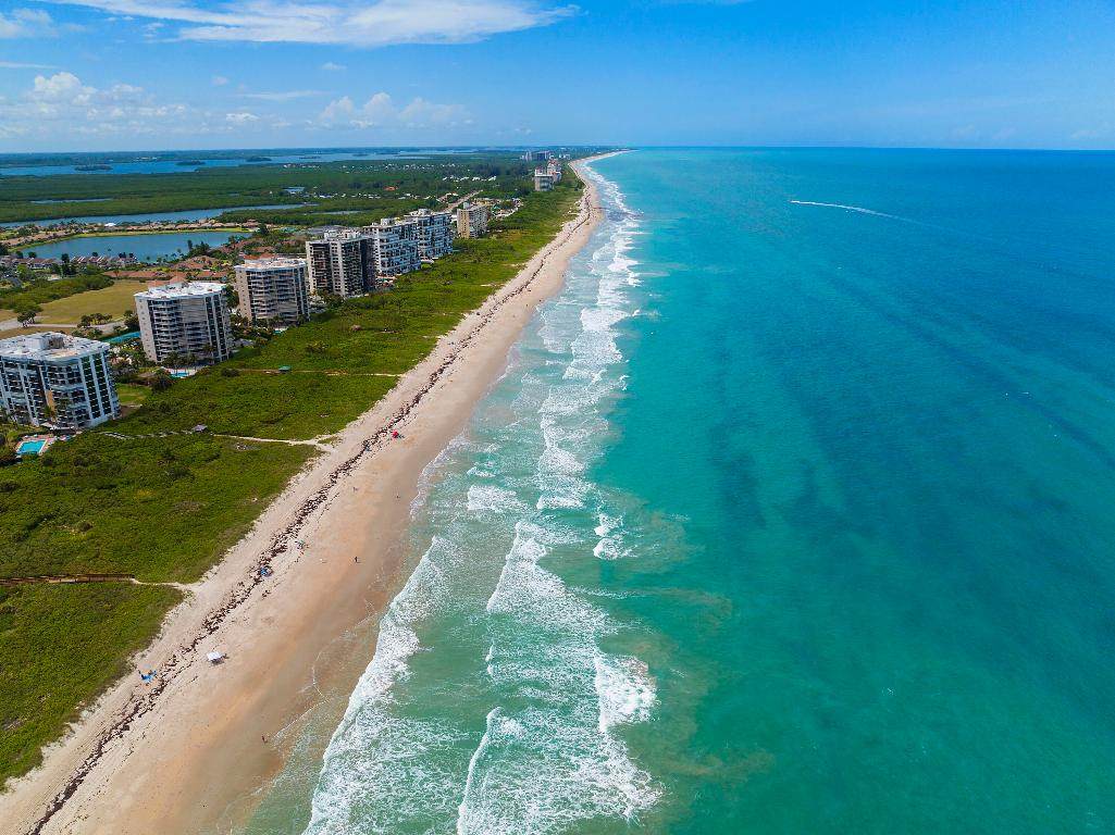 https://bt-photos.global.ssl.fastly.net/beaches/1280_boomver_3_R11131537-2.jpg