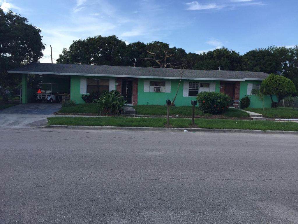 1808 Avenue - Photo 1
