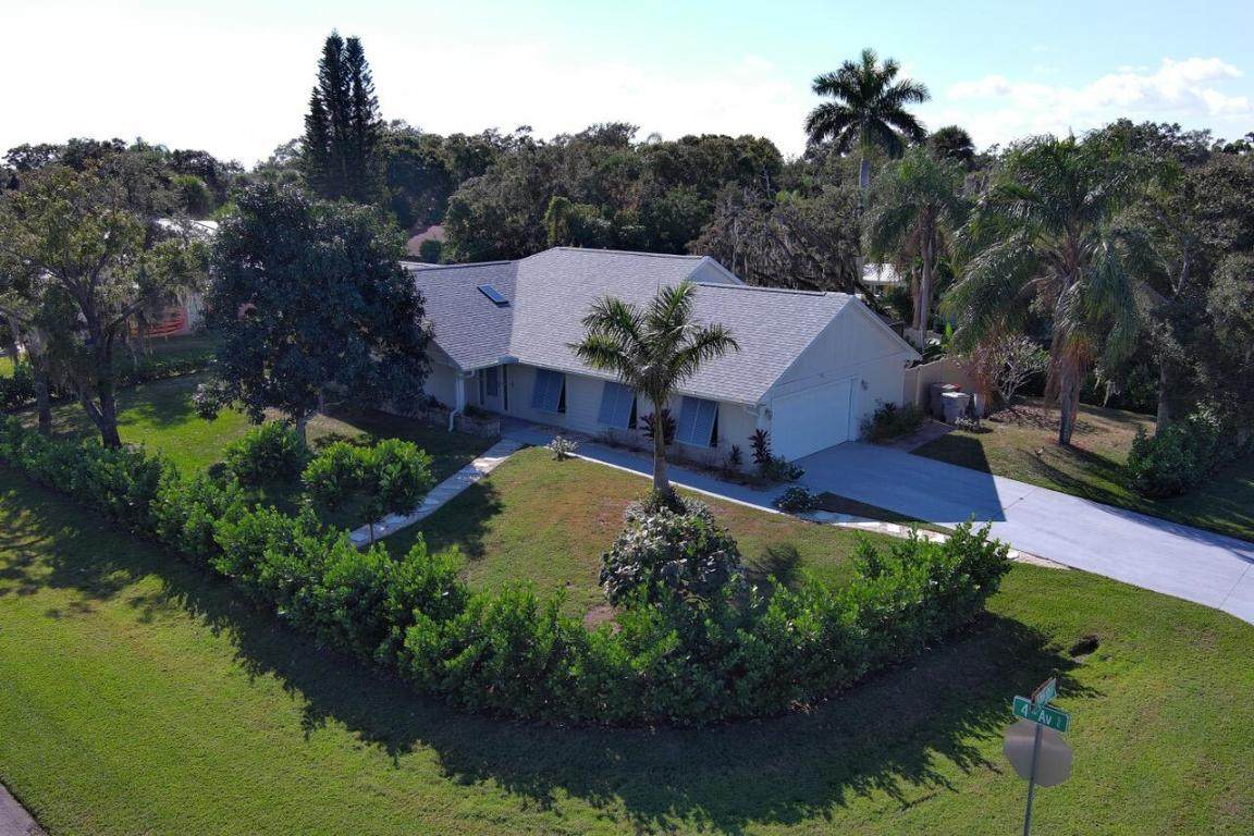 185 12th Street - Photo 1